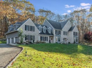 17 Rose Ln, Sparta, NJ 07871