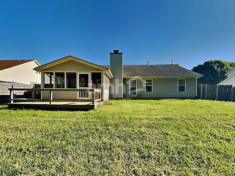 555 Whistling Swan Dr — Photo 22