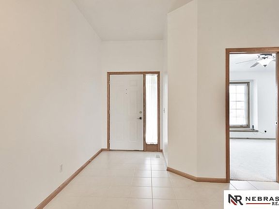 3rd image of 5115 Lakecrest Dr