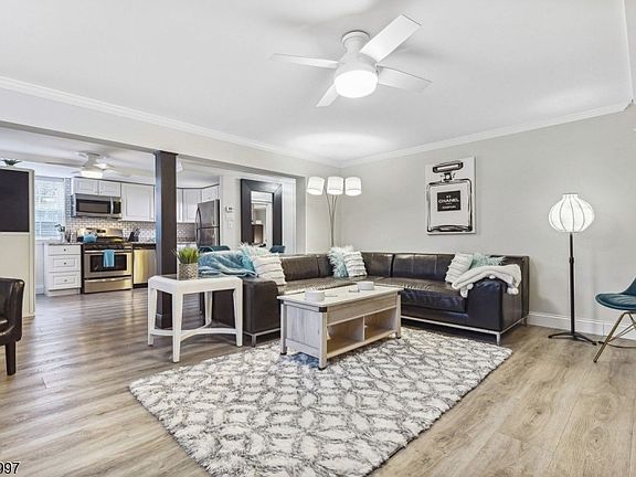 3rd image of 470 Valley Rd BLDG 470 #9A