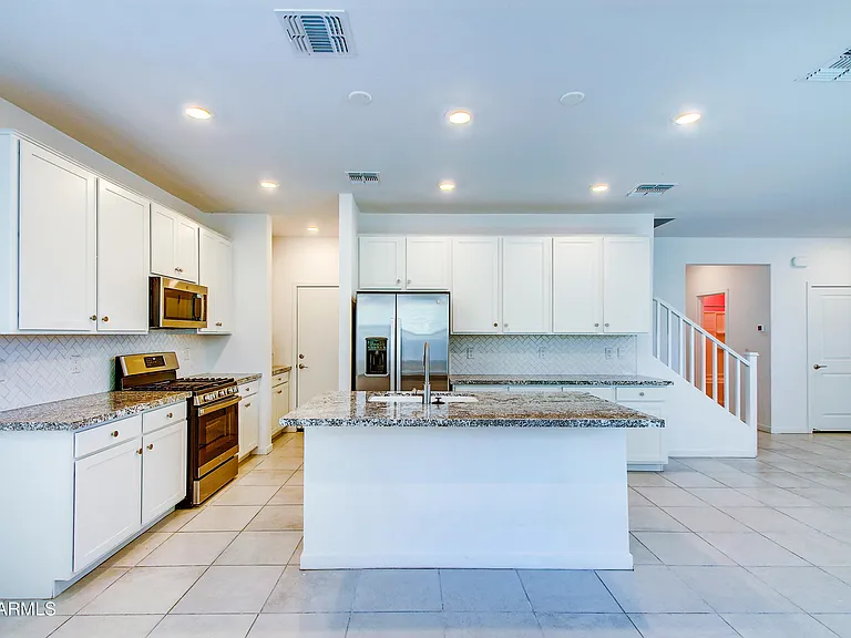 9902 E Tamery Ave — Photo 7