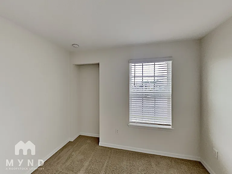 8831 Herencia Aly — Photo 20