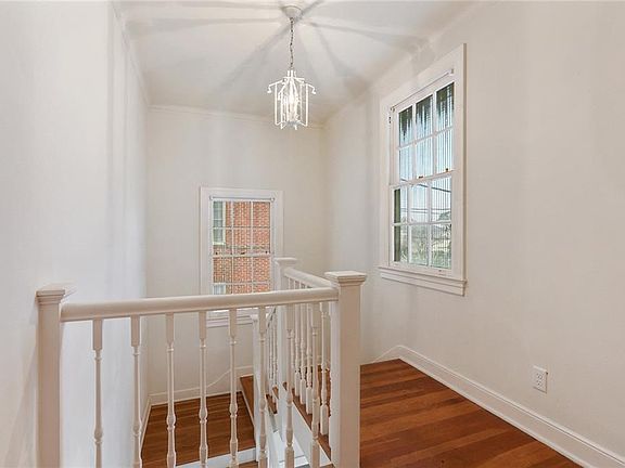 2nd image of 3523 Nashville Ave