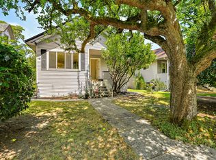1244 NE 69th St, Seattle, WA 98115