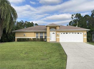 18521 Narcissus Rd, Fort Myers, FL 33967