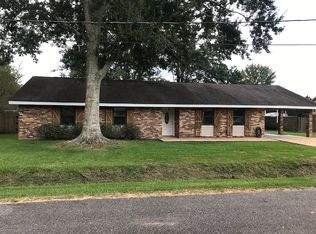 453 Fir St, Raceland, LA 70394