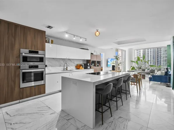 851 NE 1st Ave Unit 3211, Miami, FL 33132