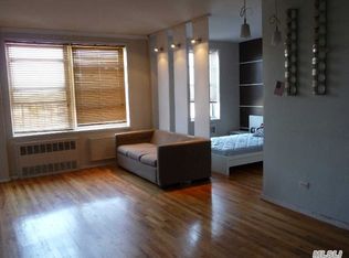 222-89 Braddock Ave #4D, Queens, NY 11427