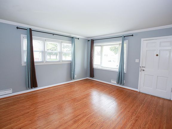 3rd image of 4209 Berkshire Ave