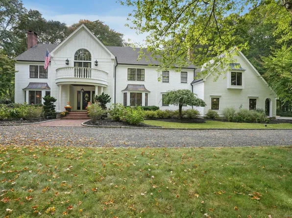 7 Crossbow Lane, Easton, CT 06612