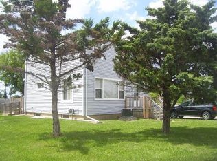 2020 Utley Rd, Flint, MI 48532