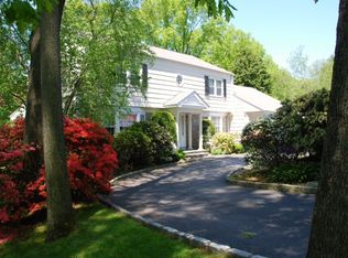 8 Tamarac Trl, Harrison, NY 10528