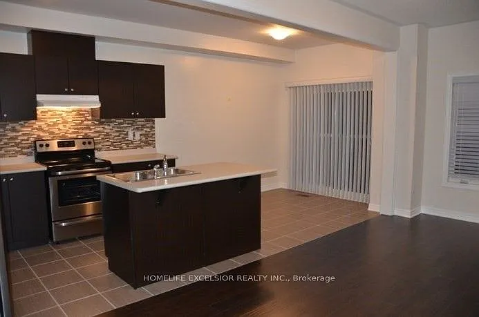28 Black Locust Dr — Photo 5