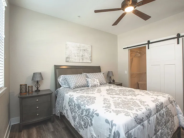 Eagle's Peak - 55+ Community — Photo 6