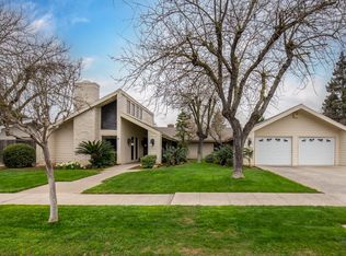 6271 N Prospect Ave, Fresno, CA