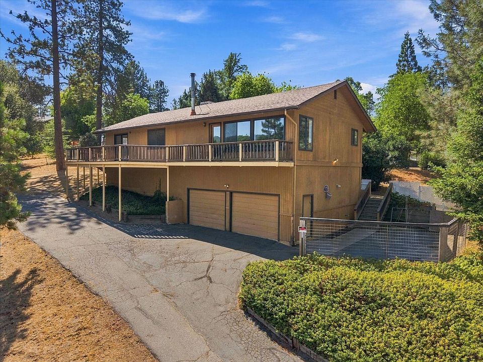 1st image of 40901 Elliott Dr