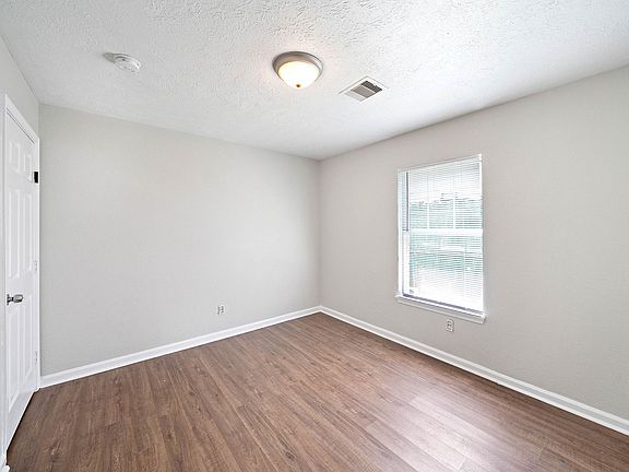 4th image of 3224 Scotch Moss Ln