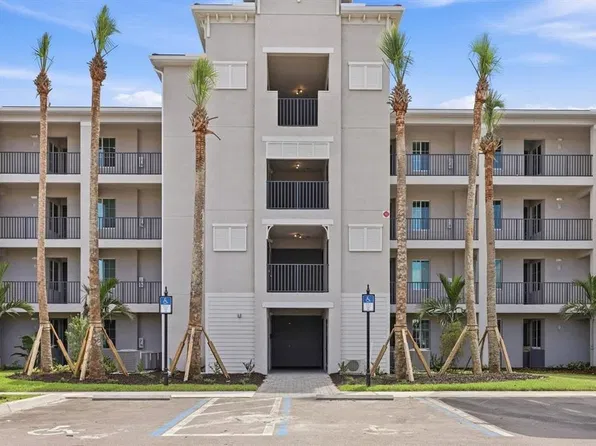 19110 Scallop Loop #203, Bradenton, FL 34211