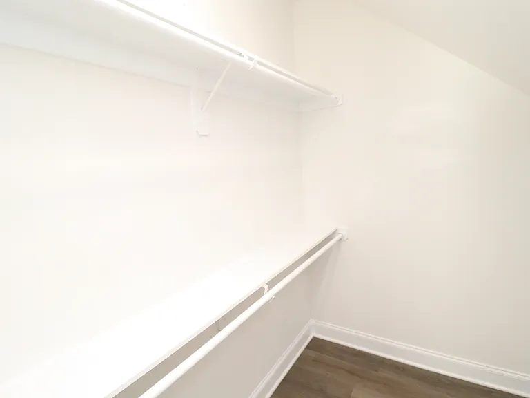 8424 Rhodes Rd — Photo 17