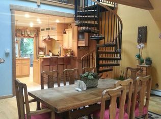 30 Sunset Rd, Bloomingdale, NJ 07403