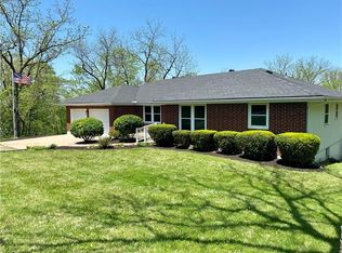 13700 NW Mohawk Rd, Kansas City, MO 64152