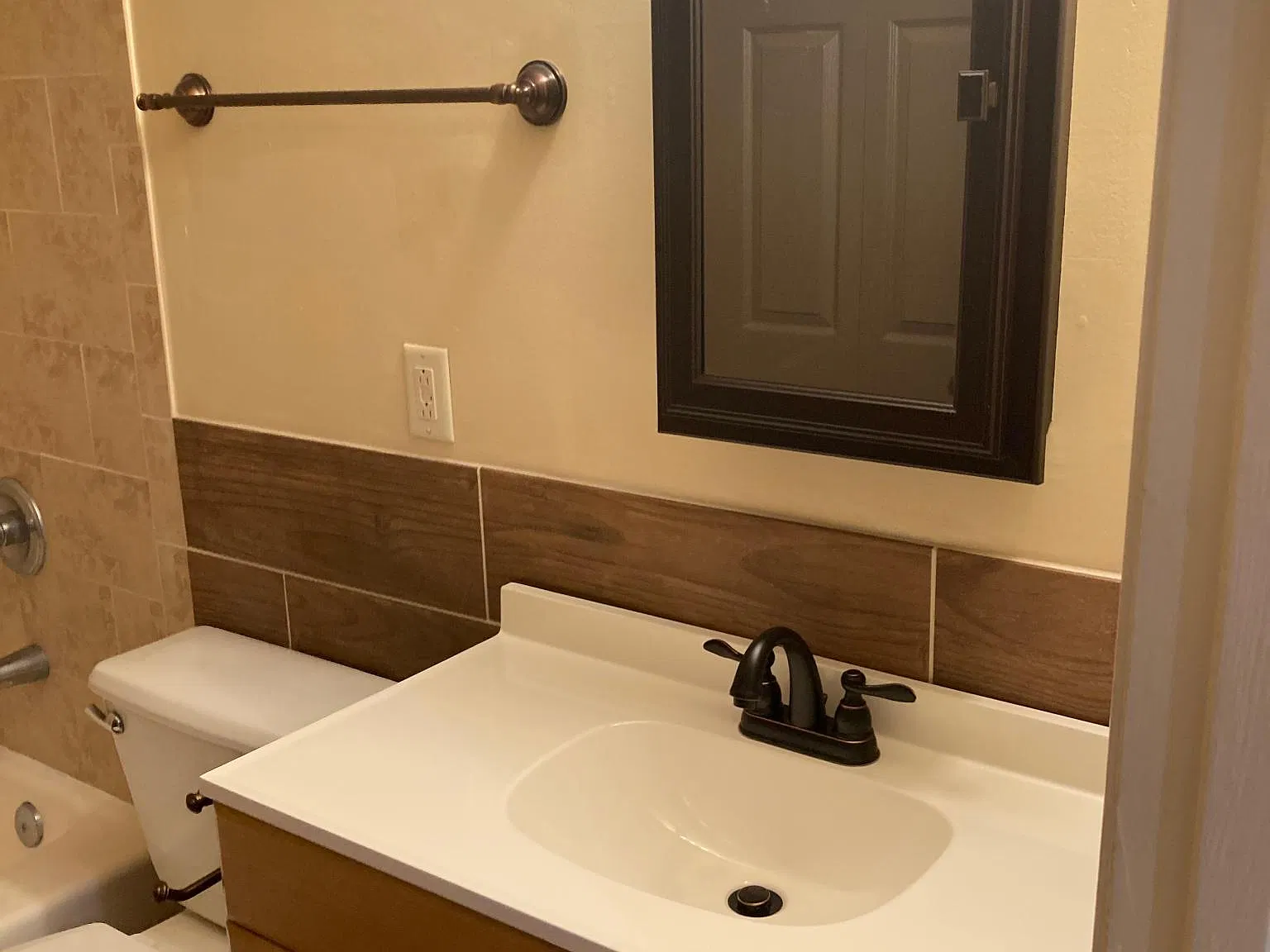 Studio, 425 sqft, $1,395 — Photo 4