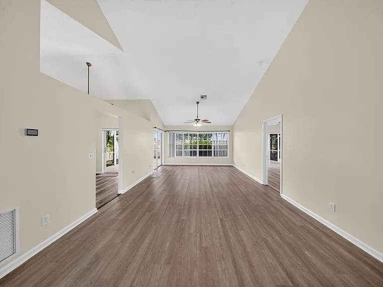 119 Adobe Cir — Photo 5