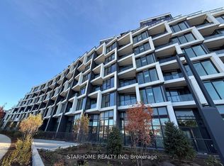 1 Kyle Lowry Rd #332, Toronto, ON M3C 1V4