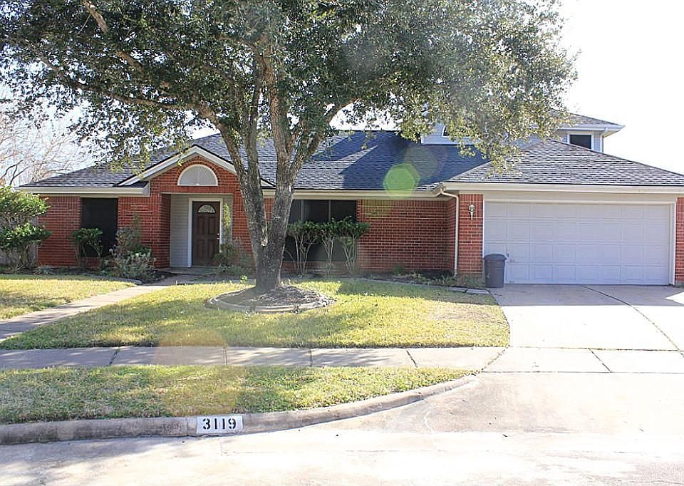 1st image of 3119 Savannah Ln