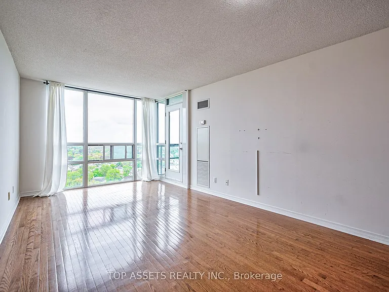 509 Beecroft Rd #1908 — Photo 15