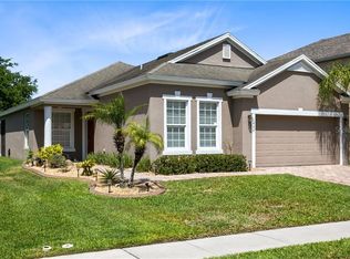 1422 Lexington Ave, Davenport, FL 33837