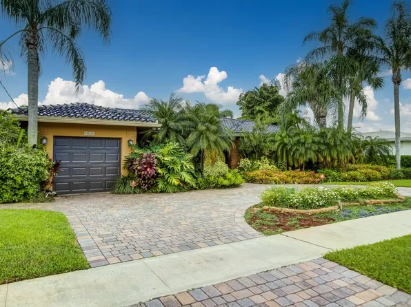 1850 NE 65th St, Fort Lauderdale, FL 33308