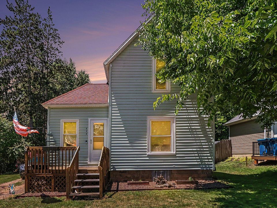 1st image of 117 Knapp St