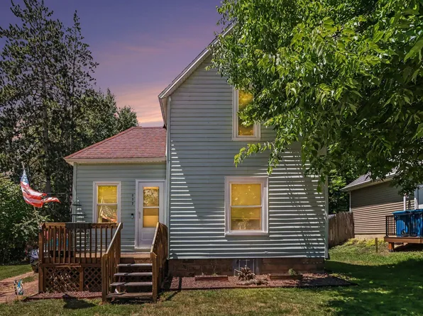 117 Knapp St, Allegan, MI 49010