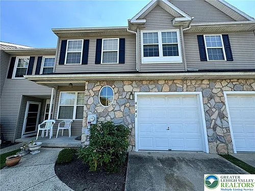 4142 Huckleberry Dr Photo 1