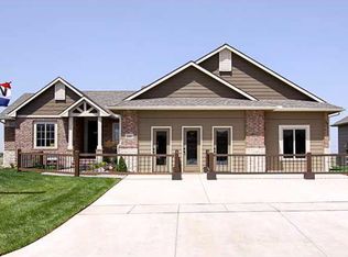 3207 N Chambers St, Wichita, KS 67205