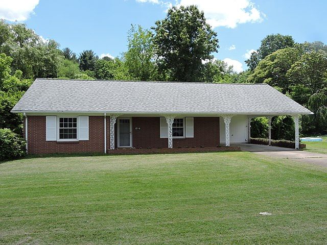 1st image of 311 Parkwood Dr