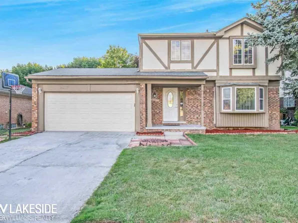 1459 Leafgreen Dr, Troy, MI 48083