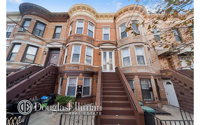 Rented by Douglas Elliman | media 10