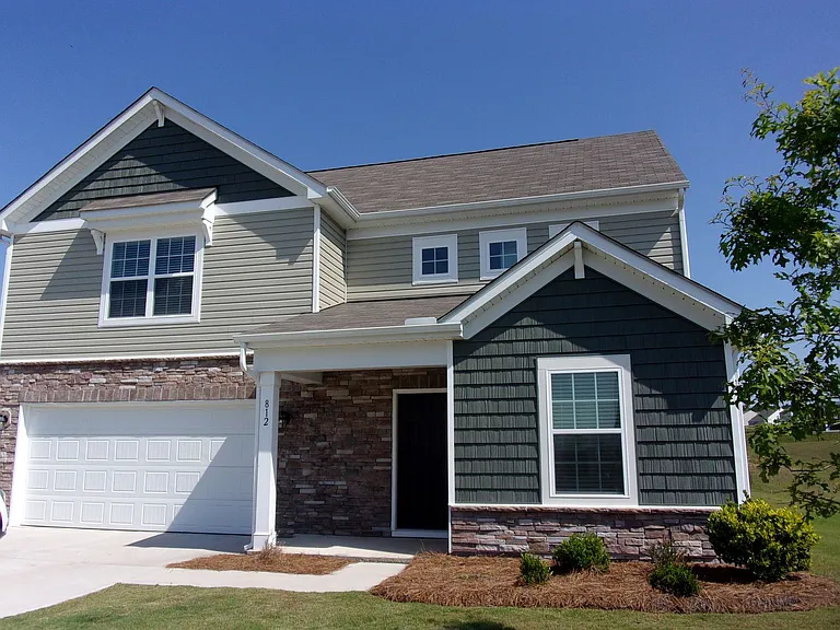 812 Wood Village Dr — Photo 2