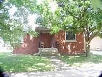589 Hirsch Ave photo 1