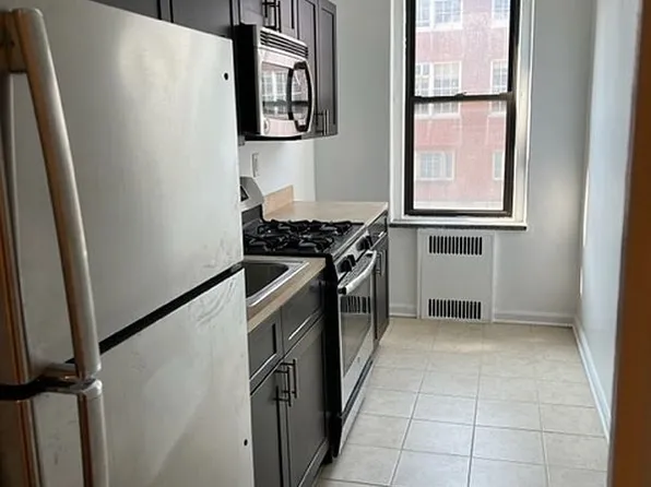 2515 Glenwood Rd APT 4G, Brooklyn, NY 11210
