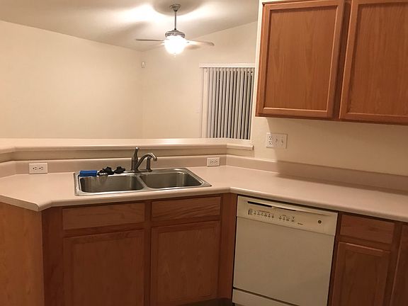 3rd image of 6262 W Desert Laurel Ln