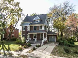 265 Alpine St, Dubuque, IA 52001