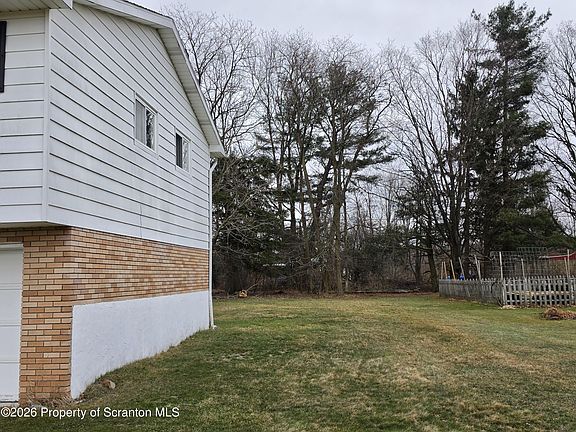 4th image of 11 Miller Rd