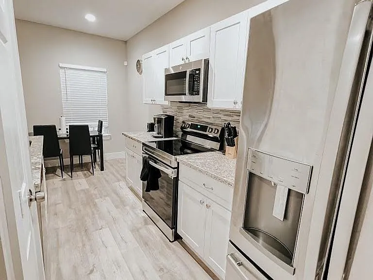 1026 Clinton Park St #B — Photo 14