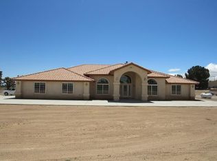 10981 Arrowhead Rd, Victorville, CA 92392