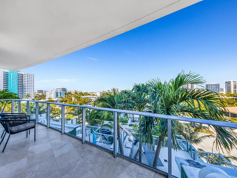 701 N Fort Lauderdale Beach Blvd #406 — Photo 28