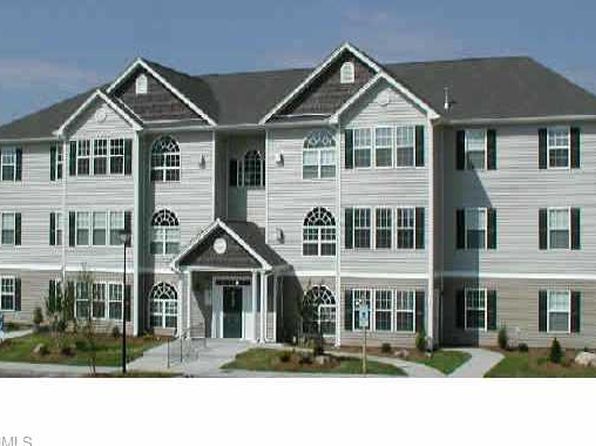 6112 Hedgecock Cir APT 3D