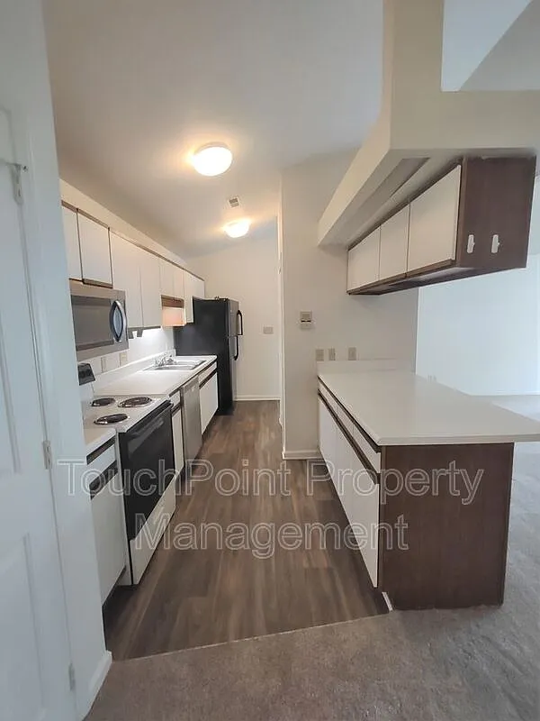 2 bed, 2.0 bath, 1100 sqft, $1,195 — Photo 4